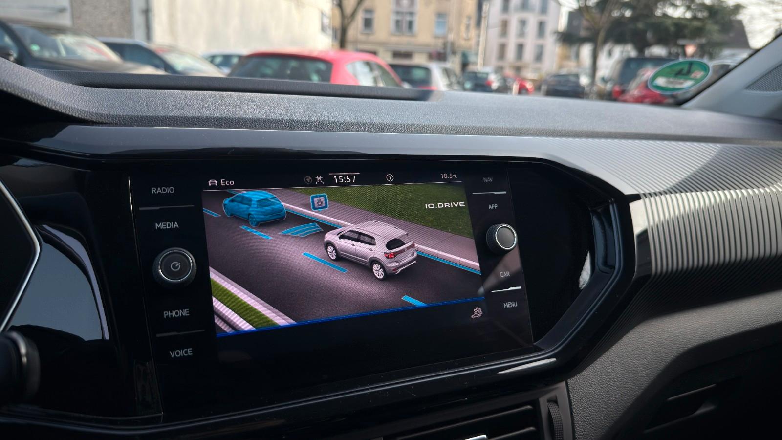 Volkswagen T-Cross Style