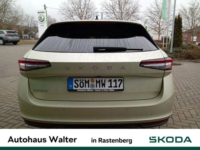 Skoda Superb 2.0 TDI Combi Selection