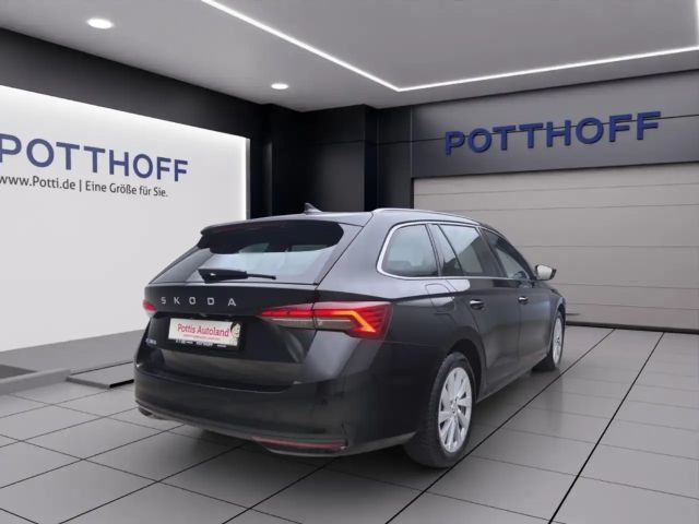 Skoda Octavia Combi Selection