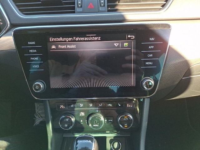 Skoda Superb 1.4 TSI Ambition Combi iV