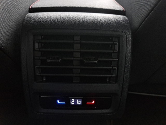 Volkswagen Golf 2.0 TSI DSG GTI