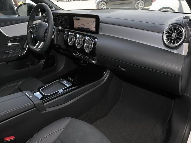 Mercedes-Benz CLA 200 Coupé