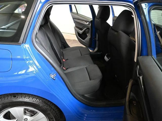 Skoda Octavia Active Combi