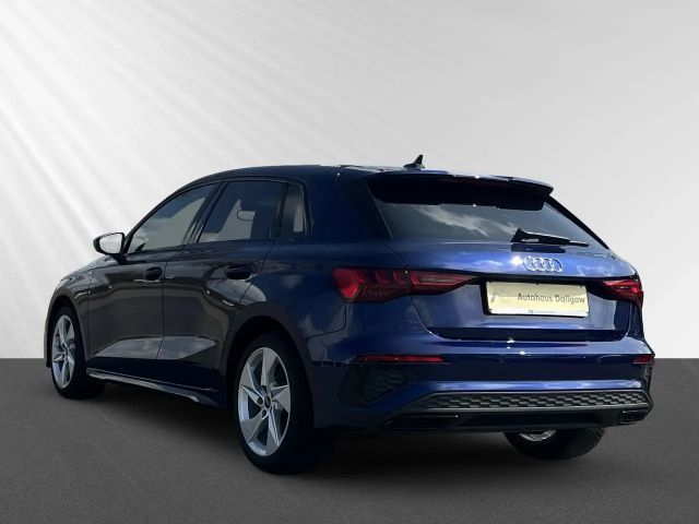 Audi A3 35 TFSI S-Line S-Tronic Sedan