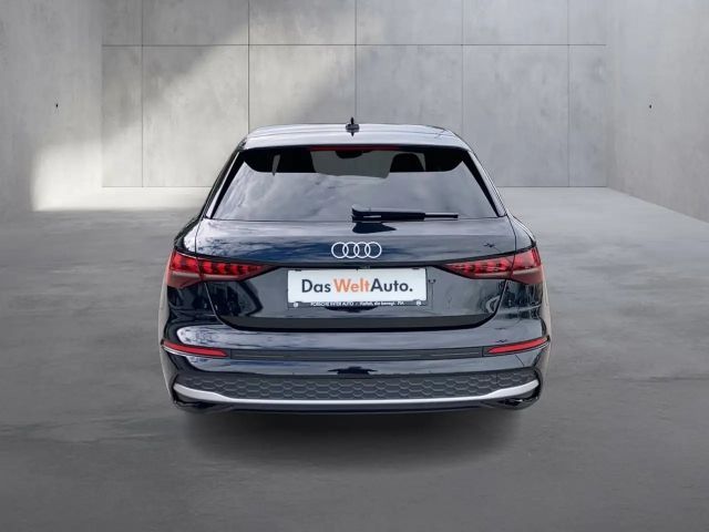 Audi A3 30 TFSI Sedan