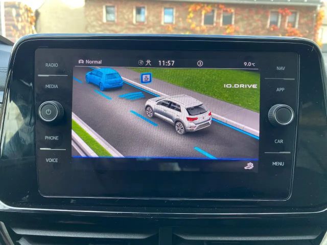 Volkswagen T-Roc IQ.Drive R-Line