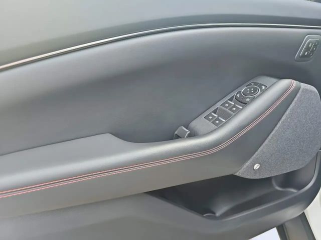 Ford Mustang Mach-E AWD