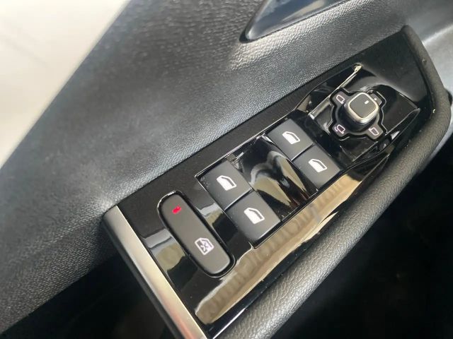 Opel Astra Business Elegance