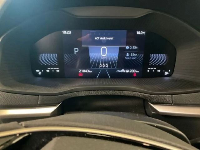 Skoda Karoq 1.5 TSI Selection