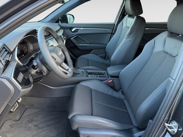 Audi Q3 35 TDI S-Line S-Tronic