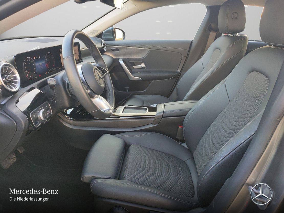 Mercedes-Benz CLA 180 Shooting Brake