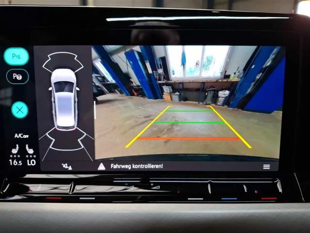 Volkswagen Golf 1.5 eTSI DSG Life