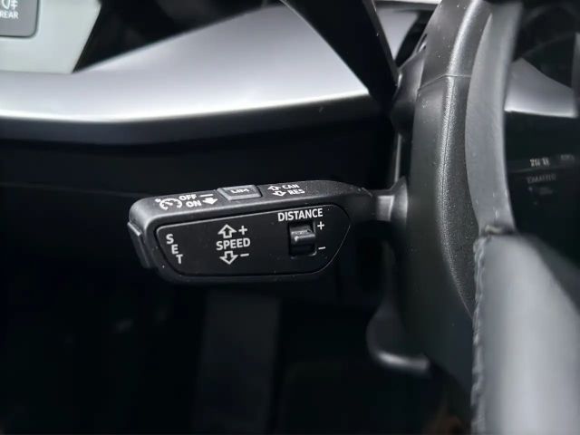 Audi A3 30 TFSI S-Tronic Sedan