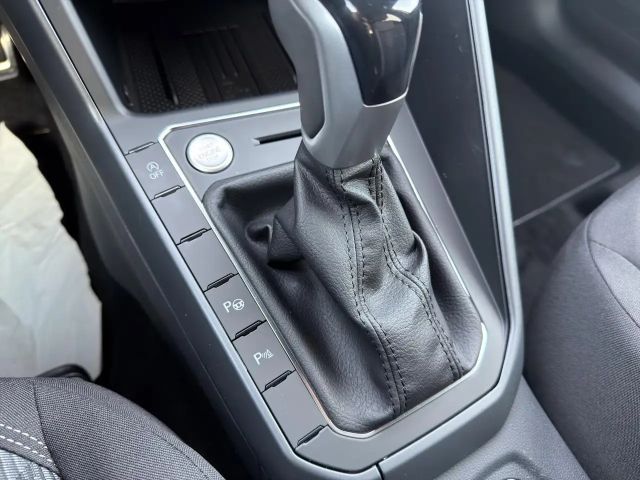 Volkswagen Taigo 1.0 TSI DSG R-Line