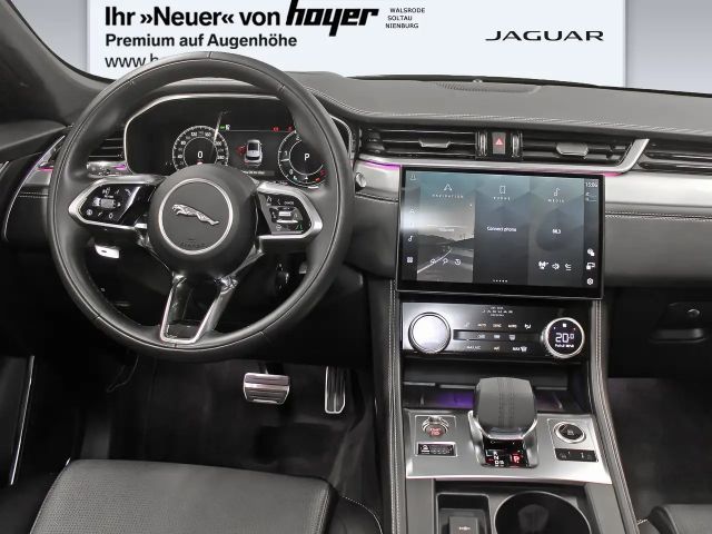 Jaguar F-Pace AWD D300 R-Dynamic