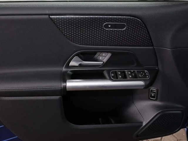 Mercedes-Benz B 200 Progressive