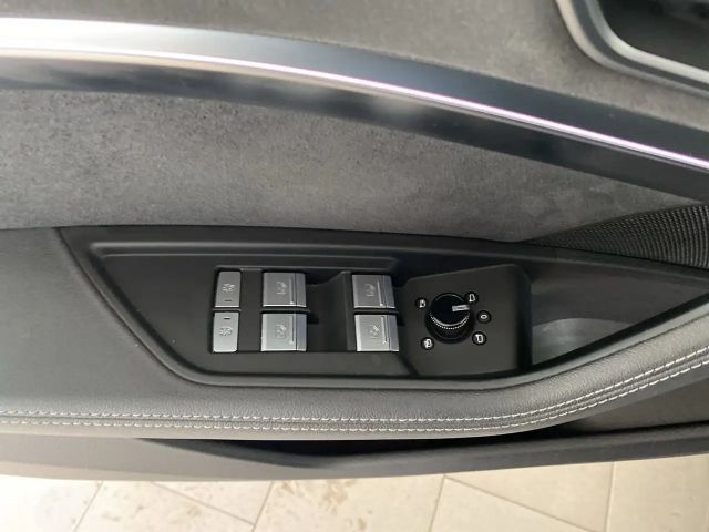 Audi e-tron 55 Business Quattro