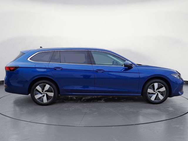 Volkswagen Passat 1.5 eTSI Business DSG Variant