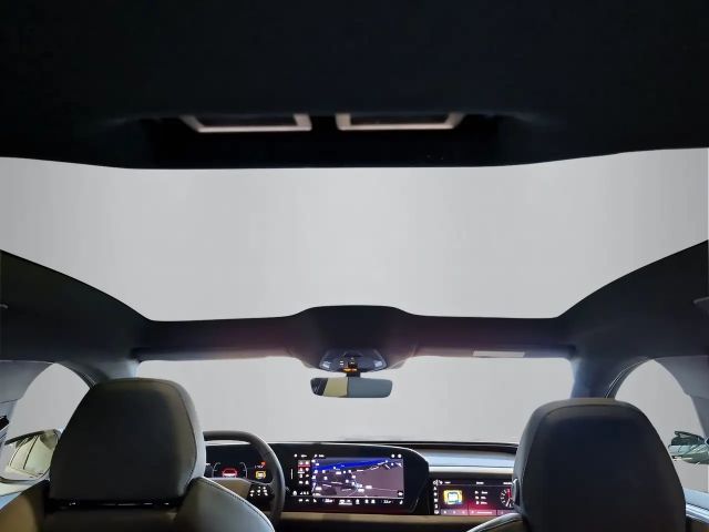 Audi A6 e-tron Quattro