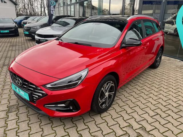 Hyundai i30 1.6 CRDi Intro Edition Intro Edition