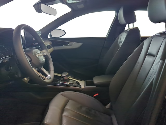 Audi A4 35 TFSI Avant S-Tronic