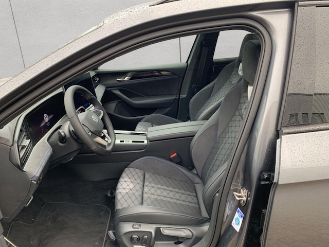 Volkswagen Passat 4Motion DSG R-Line