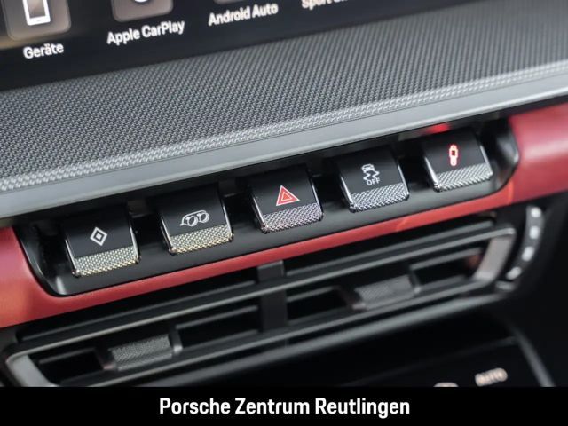 Porsche 992 4 Carrera Coupé