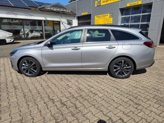 Hyundai i30 cw 1.0T-GDI DCT Teilleder,LED,Nav