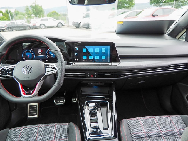 Volkswagen Golf 2.0 TSI DSG GTI Style