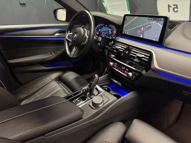 BMW 540 540d M-Sport Touring xDrive