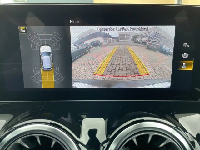 Mercedes-Benz EQA 300 4MATIC AMG Line