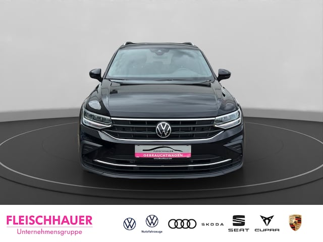 Volkswagen Tiguan Plus