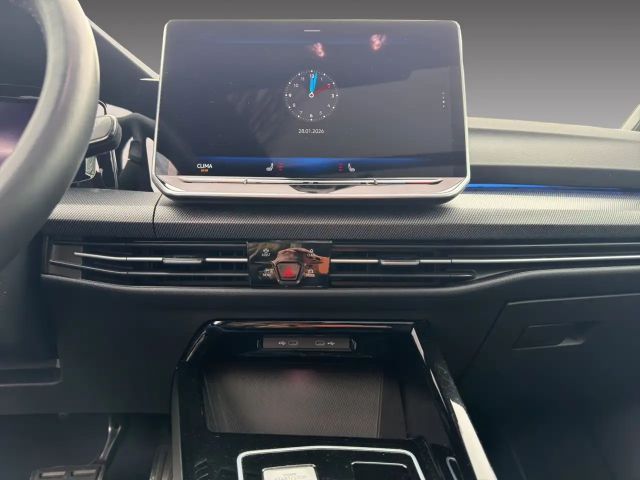 Volkswagen Golf 2.0 TDI DSG R-Line Variant