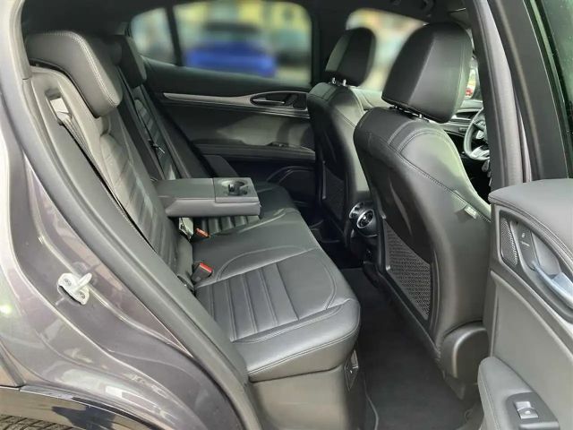 Alfa Romeo Stelvio Q4 Veloce