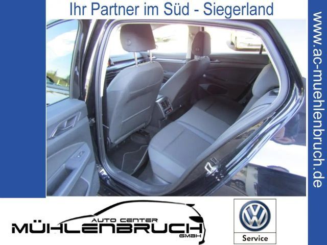 Volkswagen Golf 1.5 TSI