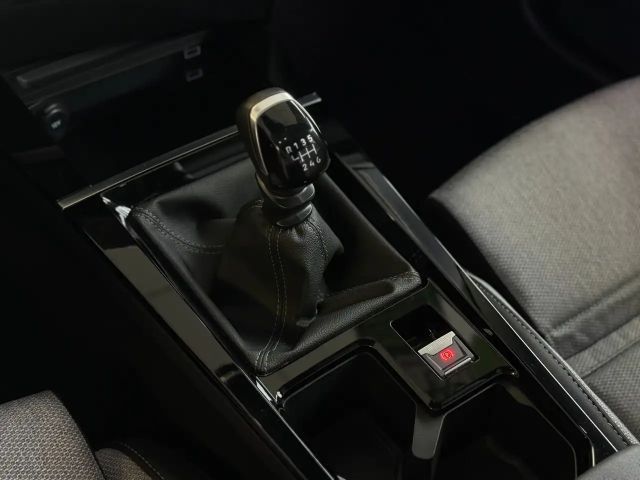 Opel Astra 1.2 Turbo Elegance Turbo