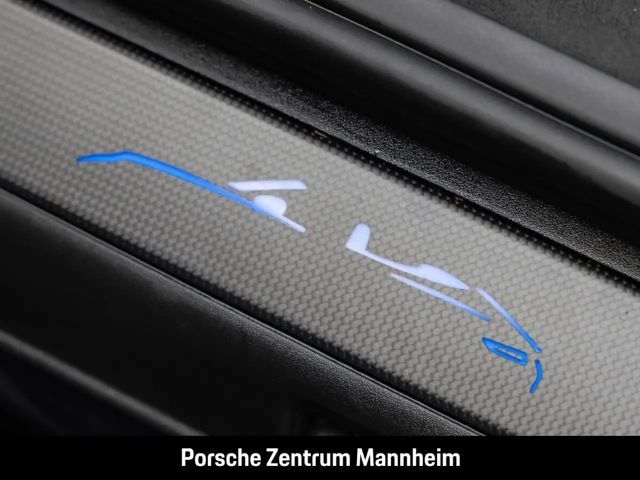 Porsche 992 Cabrio Carrera GTS