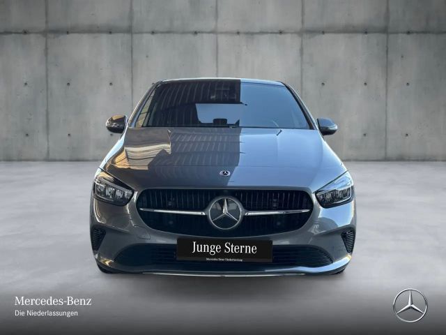 Mercedes-Benz B 180 Progressive Sedan