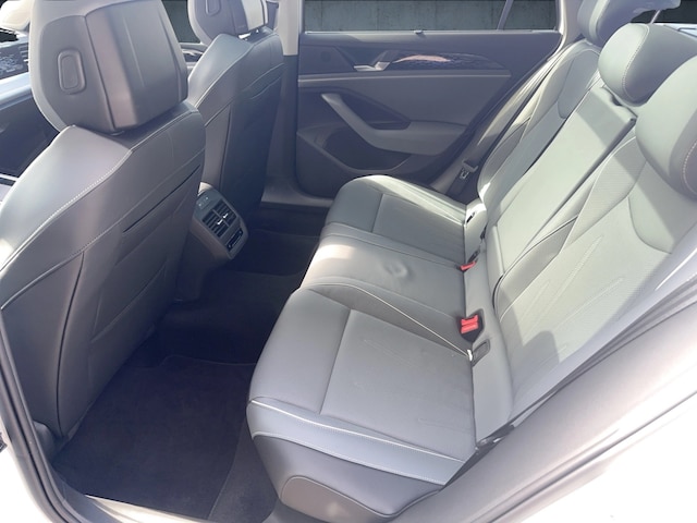 Volkswagen Passat 2.0 TDI DSG