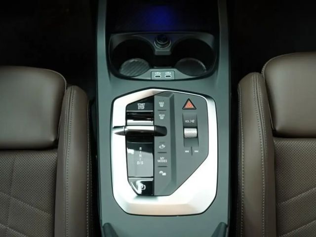 BMW 120 120i M-Sport Sedan