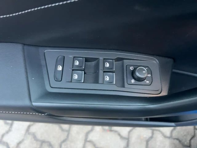 Volkswagen T-Roc 1.5 TSI DSG Style