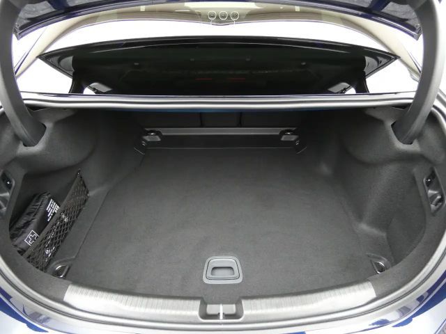 Mercedes-Benz C 200 AMG Line C 200 d Sedan