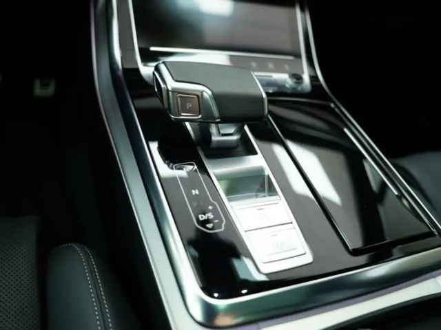 Audi Q7 50 TDI Quattro S-Line