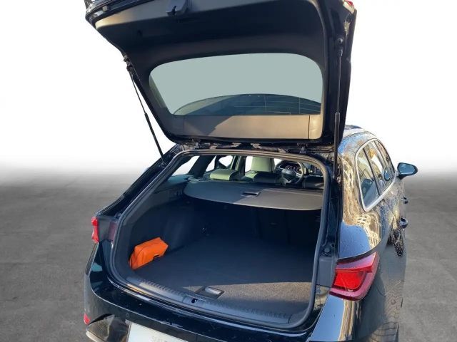 Seat Leon 1.5 eTSI DSG Sportstourer Xcellence