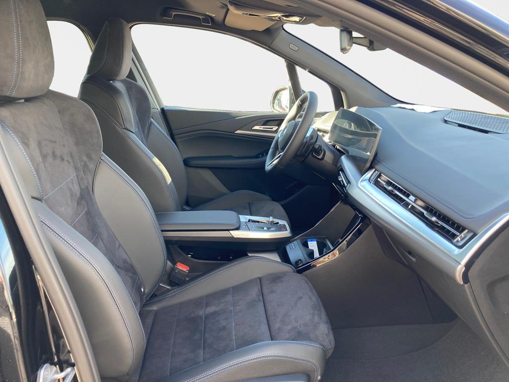 BMW 220 220i Active Tourer