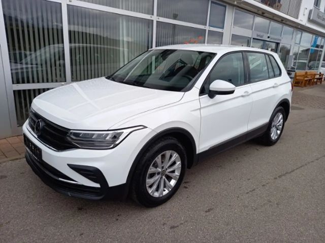 Volkswagen Tiguan Basis