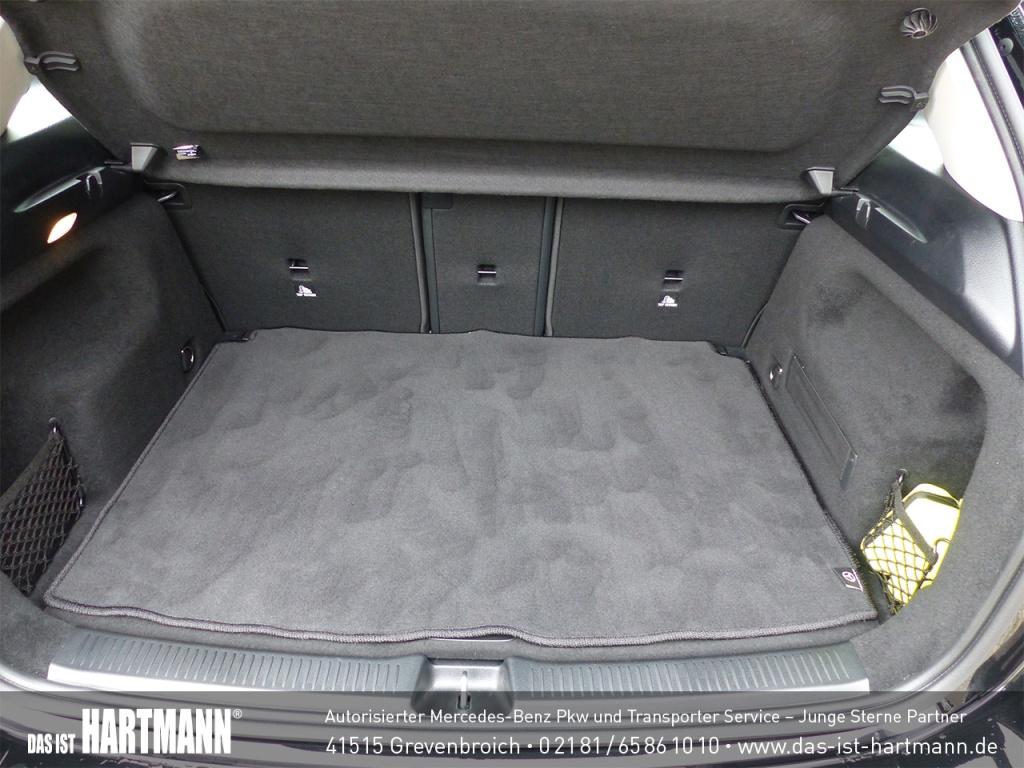 Mercedes-Benz B 200 Progressive Sedan