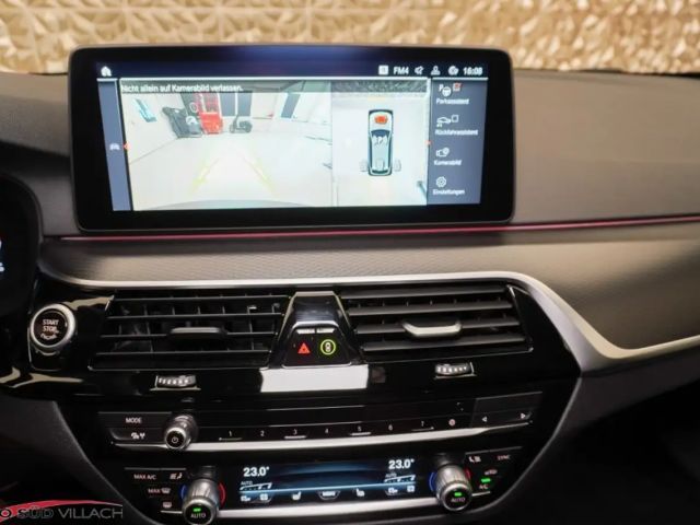 BMW 530 530d Touring xDrive