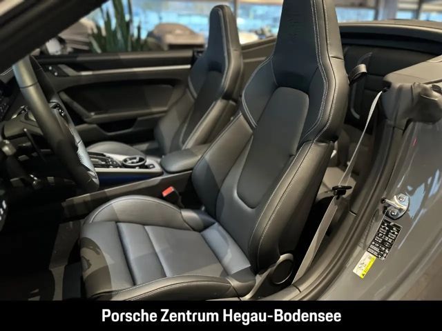 Porsche 992 Cabrio Carrera