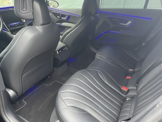 Mercedes-Benz EQS 450 Sedan